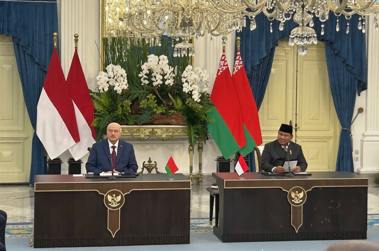 Prabowo Sambut Lukashenko di Istana Merdeka dengan Upacara Kenegaraan