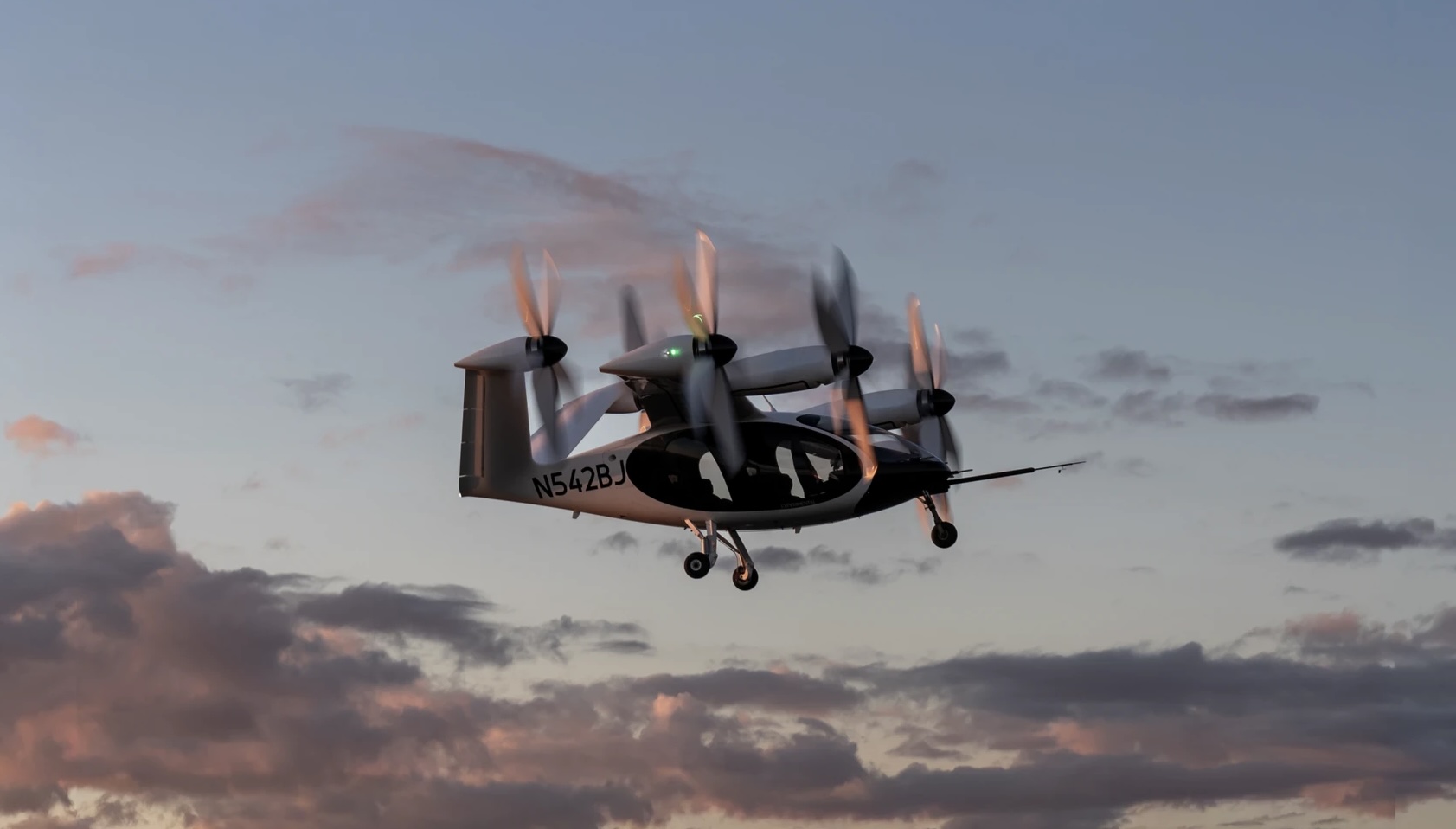 Toyota Masuk Bisnis Taksi Terbang Lewat Joint Venture dengan Joby Aviation