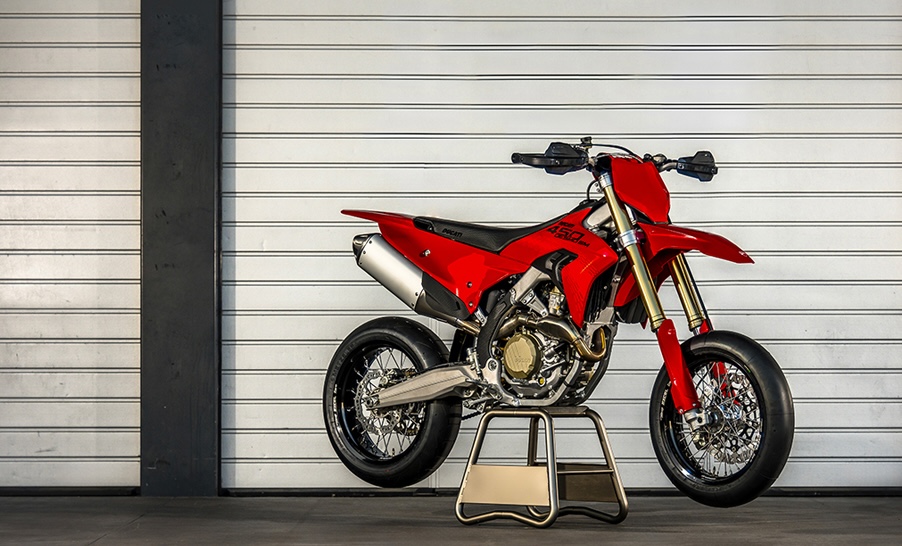 Ducati Resmi Luncurkan Desmo450 SM untuk Segmen Balap