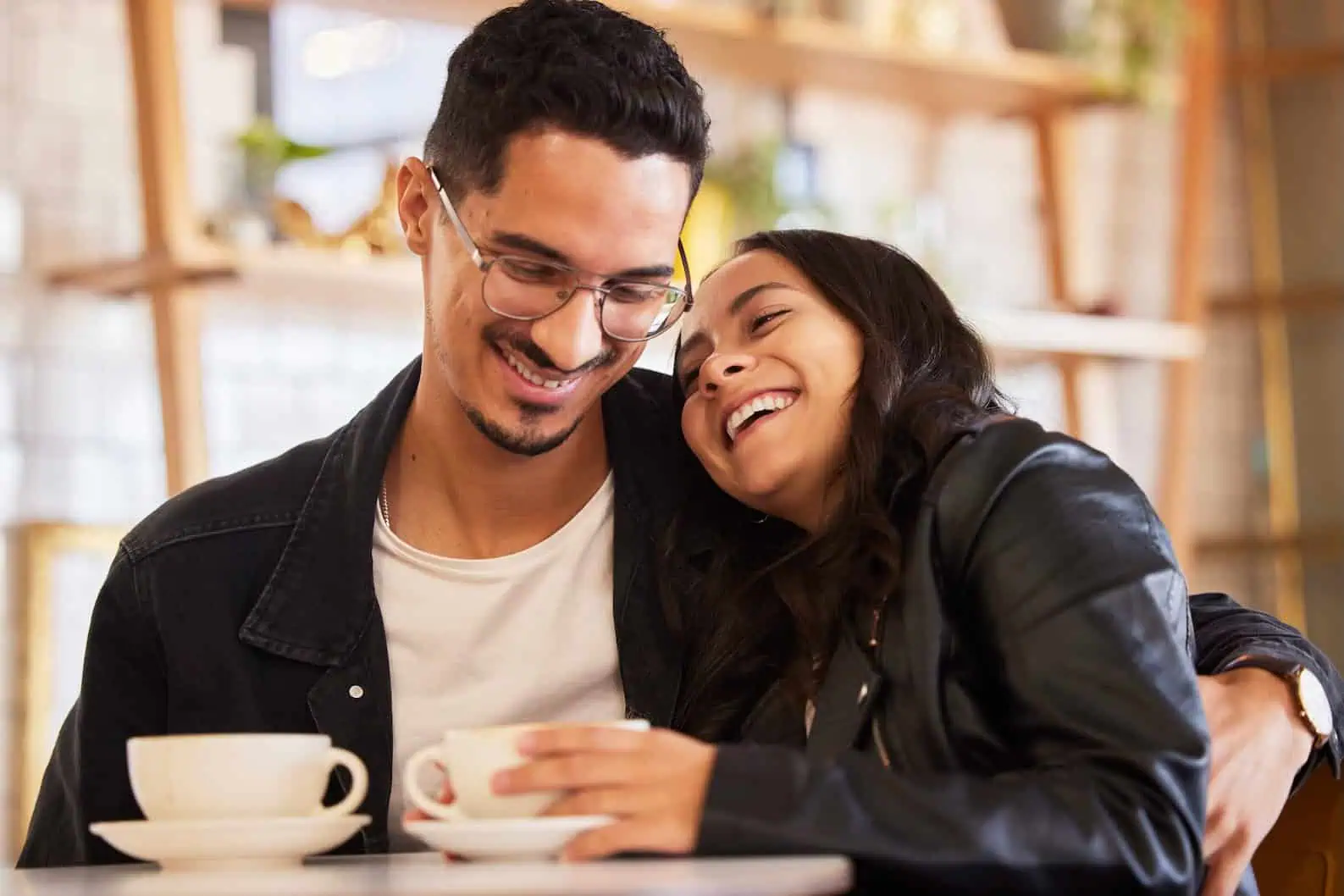Bosen Panggil 'Sayang'? Ini 10 Alternatif Panggilan Romantis, Bikin Hubungan Makin Mesra!