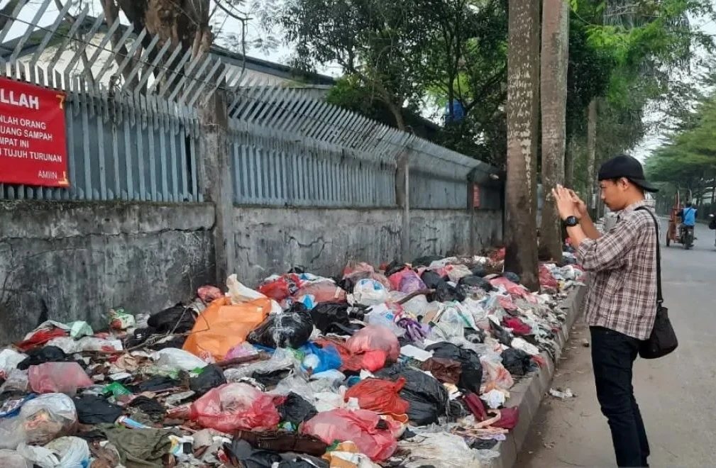 Sampah Tangsel Tembus 1.200 Ton per Hari, KLH Minta Kawasan Tak Lepas Tangan