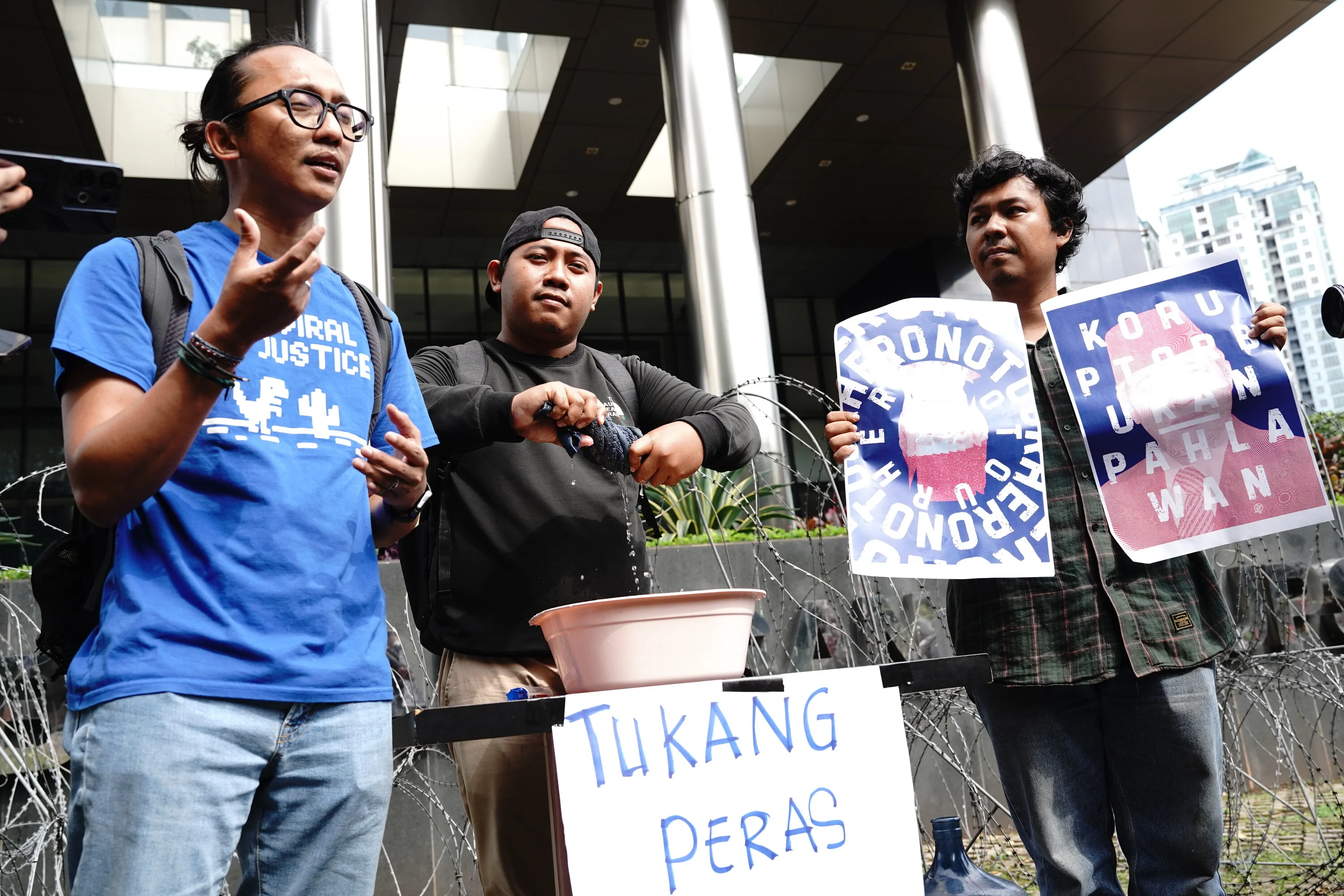 ICW, KPK, Komisi Pemberantasan Korupsi