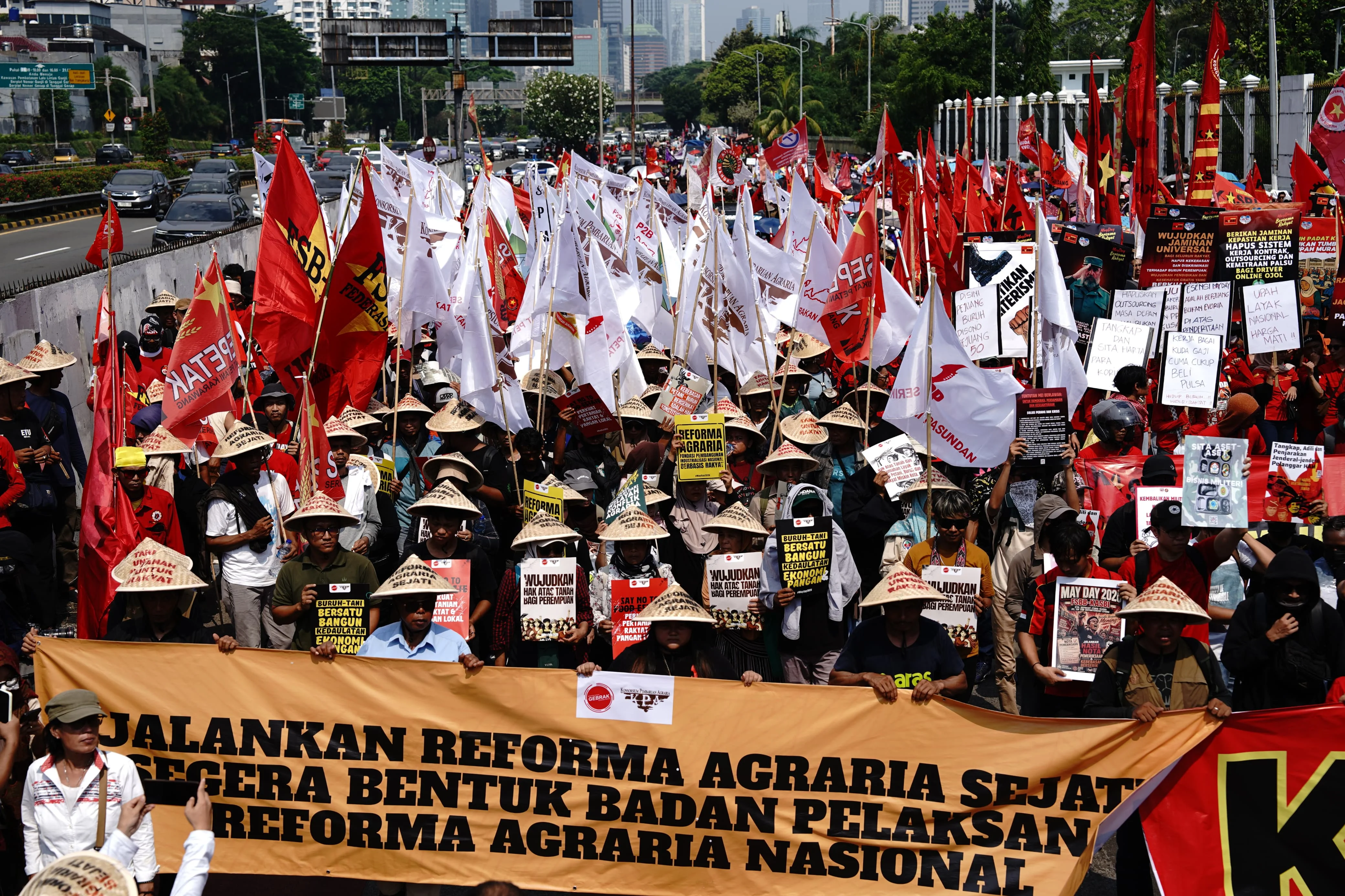 Polisi Pulangkan 101 Orang Terkait Rencana Kerusuhan May Day, Barang Bukti Molotov Terus Didalami