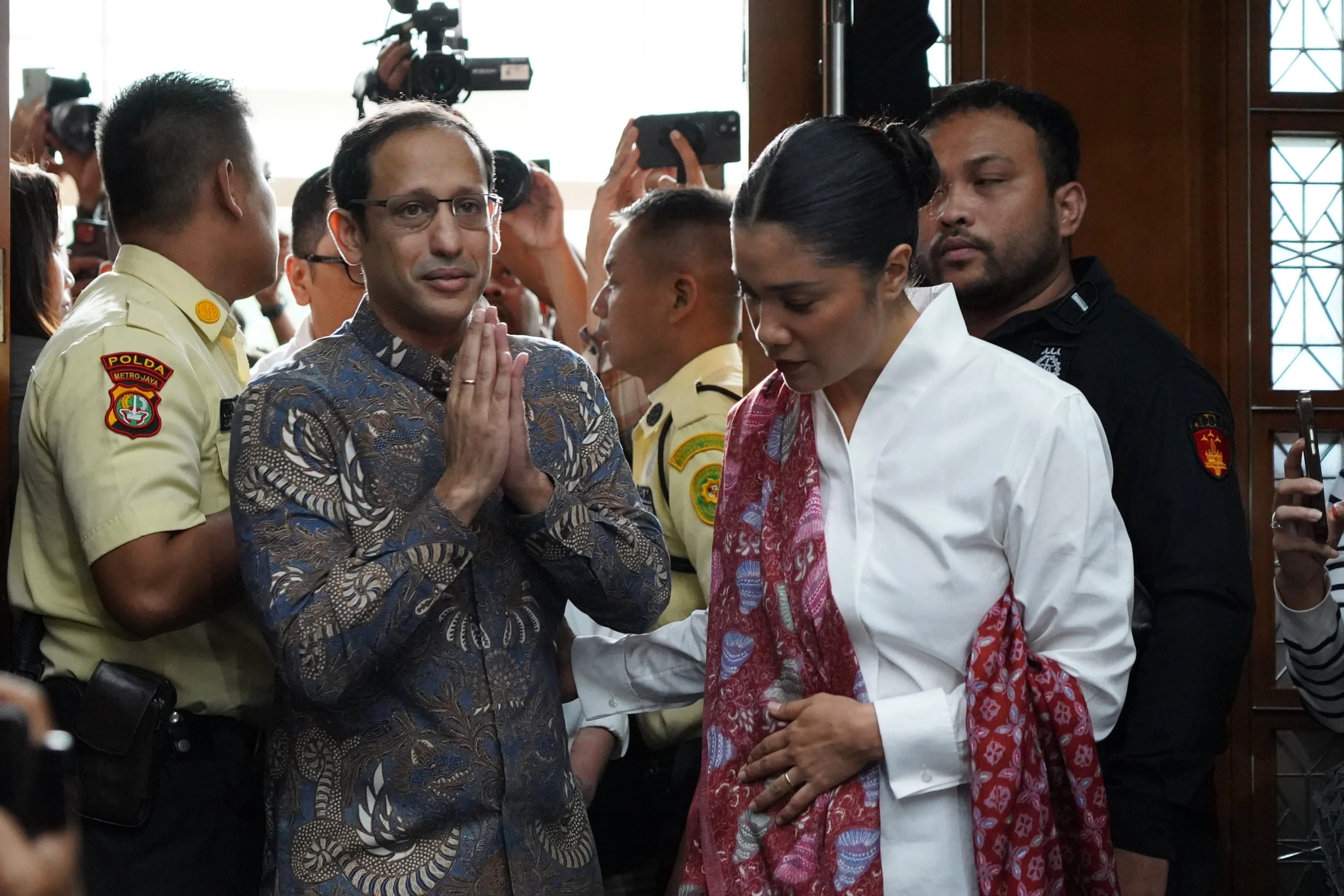 Diwarnai Dissenting Opinion, Seorang Hakim Minta Nadiem Makarim Dibebaskan