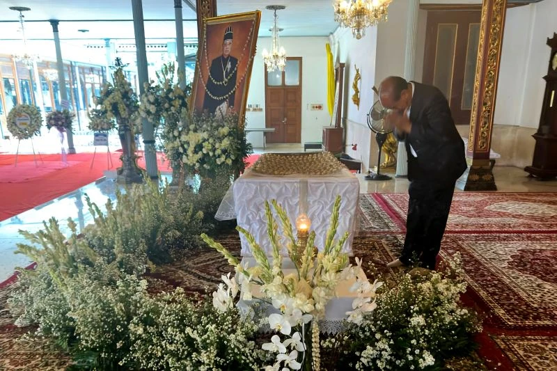 Sri Susuhunan Pakubuwono XIII Wafat, Penjaga Budaya Jawa yang Dihormati Lintas Agama