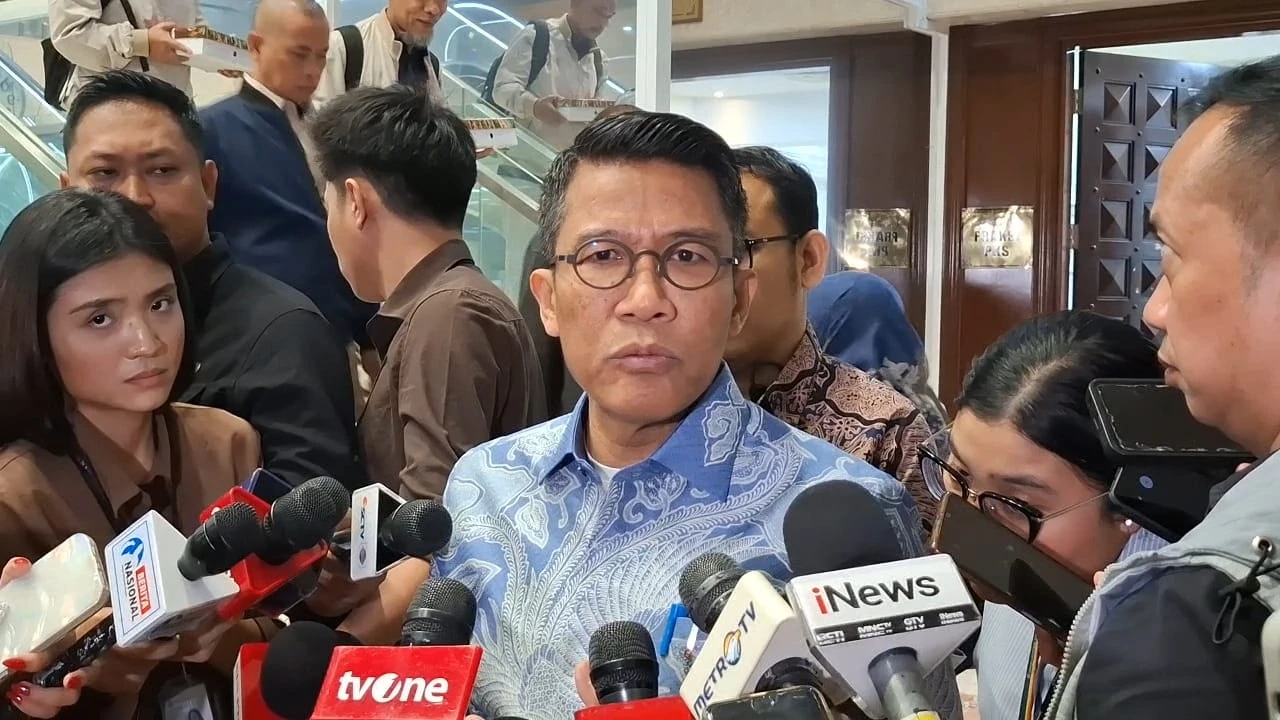 Dikabarkan Jadi Ketua OJK, Begini Respons Misbakhun