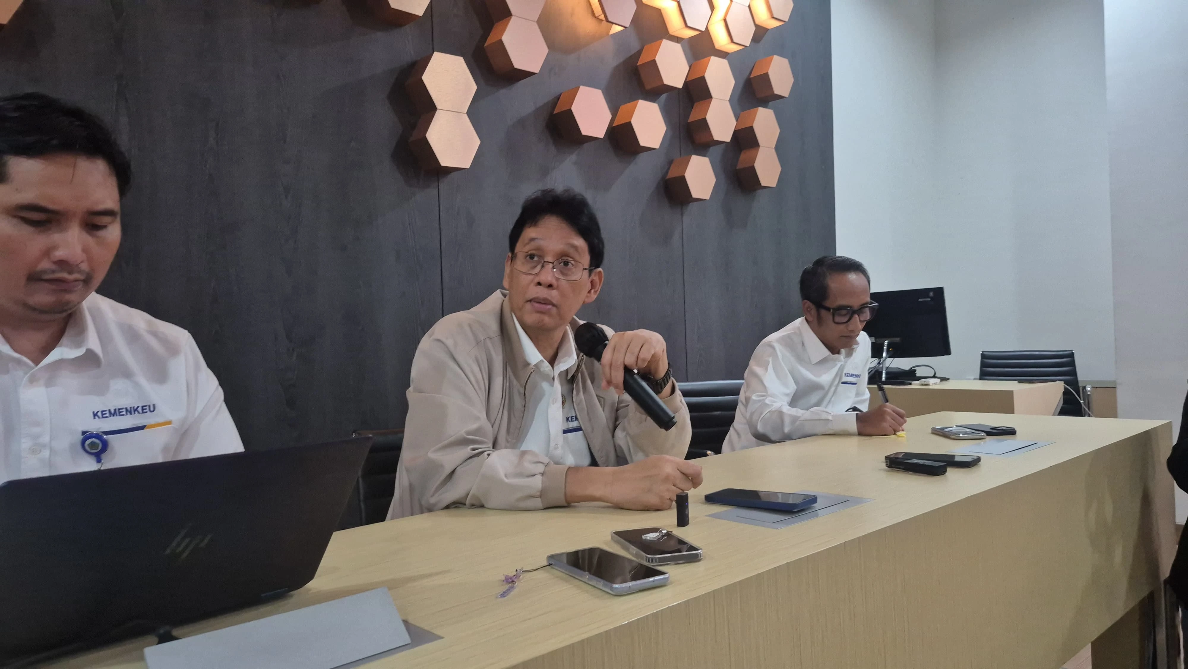 Purbaya: Gaji Manager Kopdes Tak Tambah Beban Anggaran