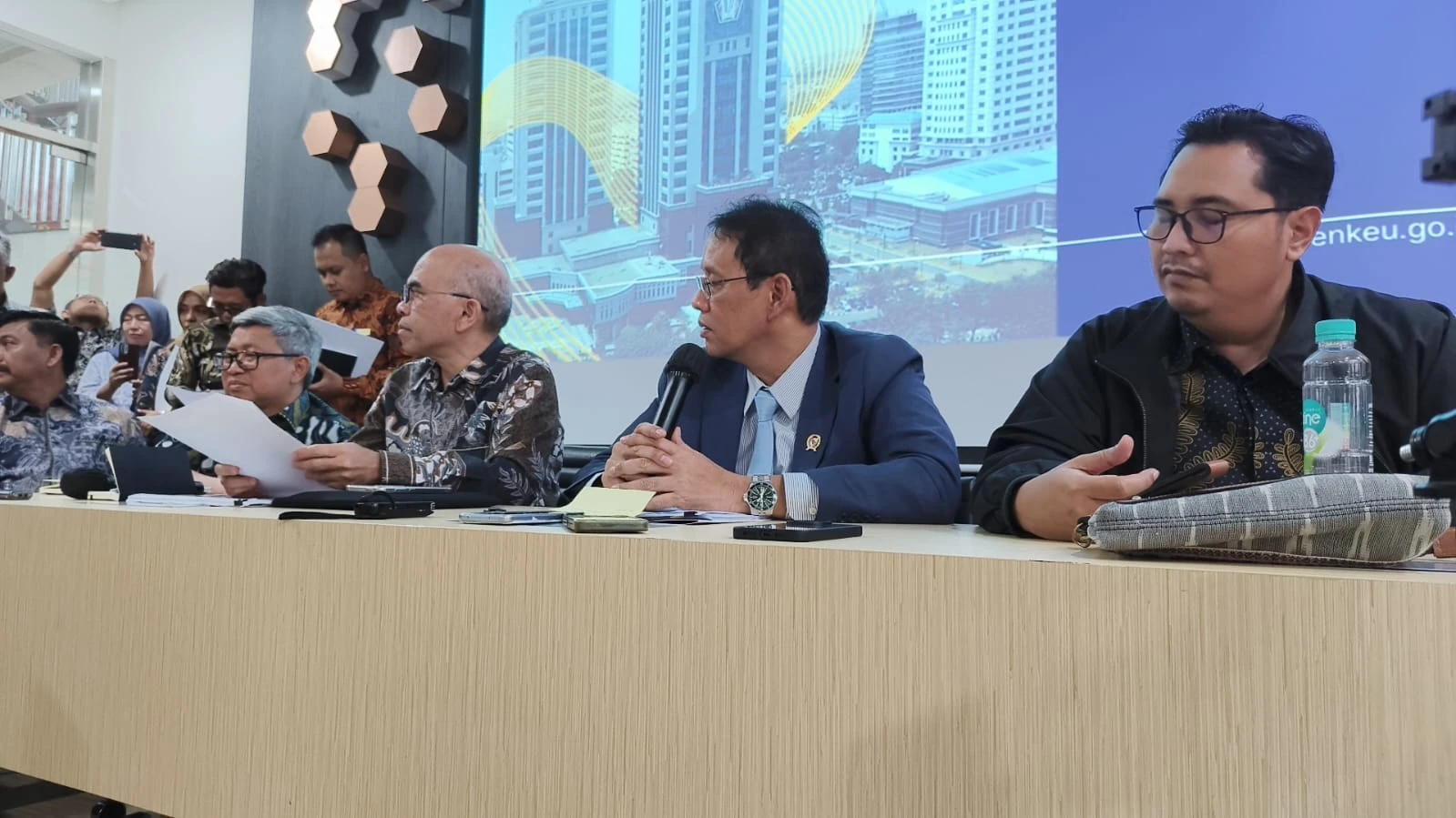 Purbaya Ikut Turun Tangan Awasi Anggaran BGN