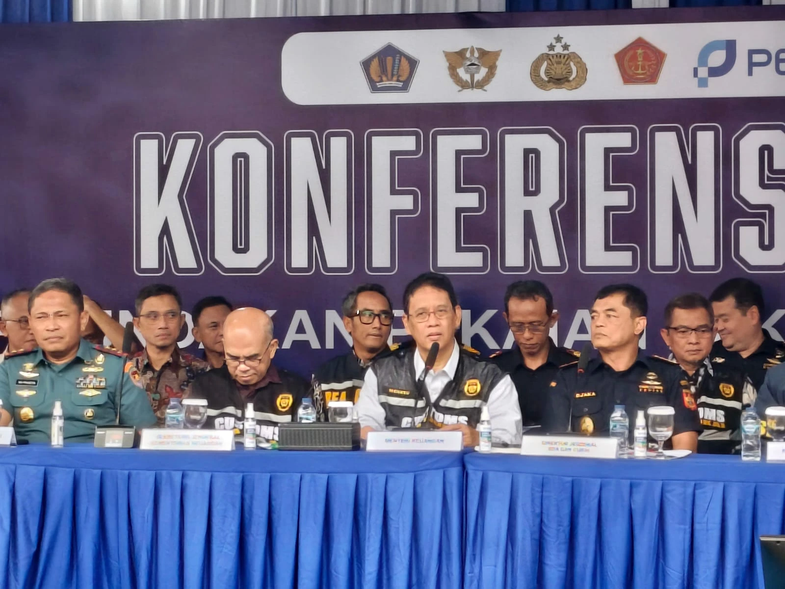 Bea Cukai Sita 43 Kontainer Balepress Ilegal di Tanjung Priok, Nilainya Capai Rp37,5 M