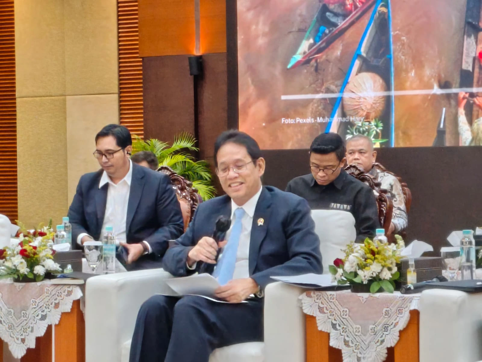 Menkeu: Tarif Impor AS 10% Untungkan RI, tapi Daya Saing Sama
