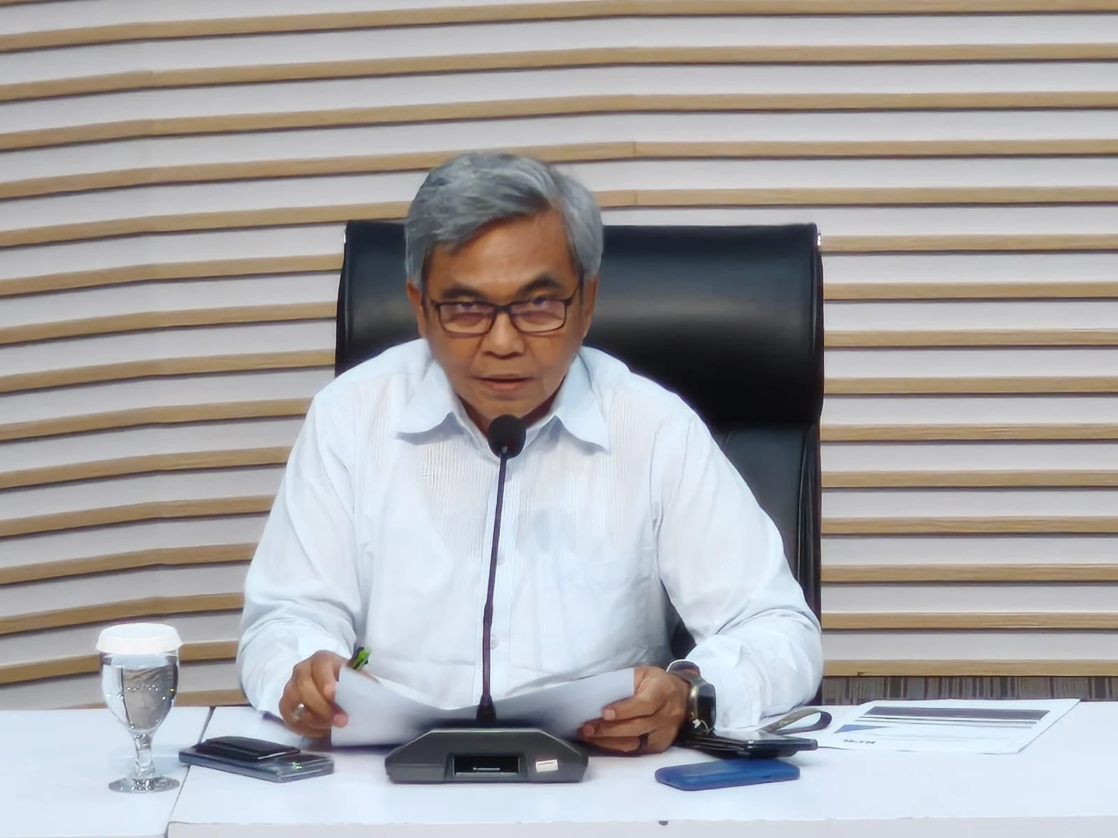 KPK Resmi Tahan 8 Tersangka Korupsi Imigrasi Kemenimipas, Termasuk Wamen Silmy Karim