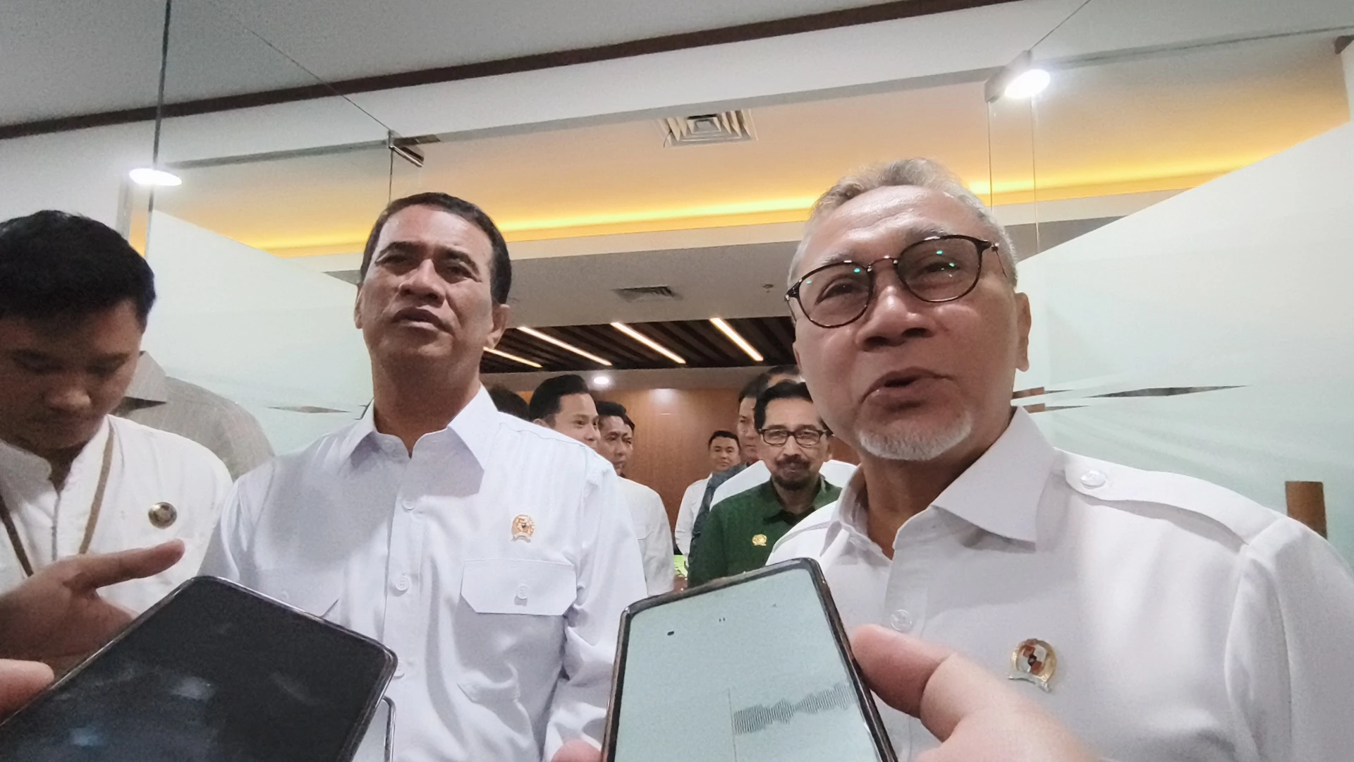 Menko Zulhas Puji Kinerja Mentan Amran yang Tempati Posisi Pertama