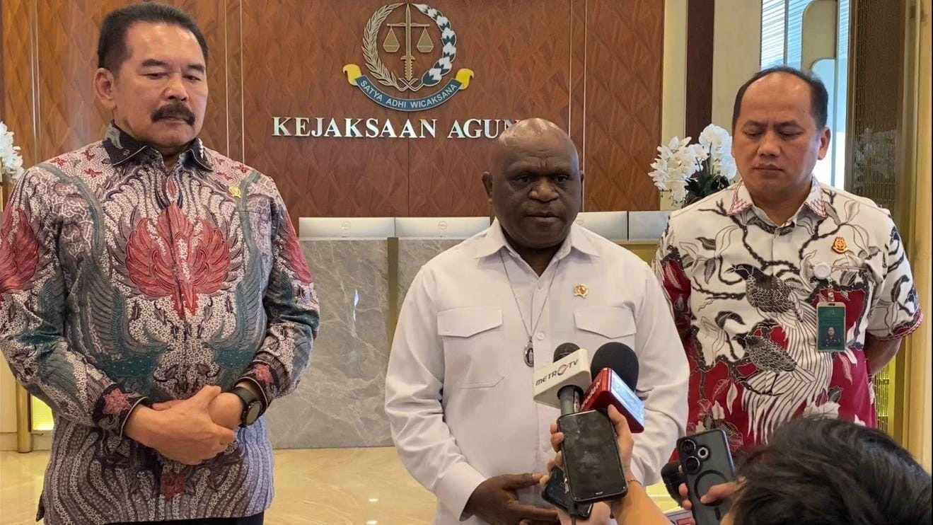 Jaksa Agung Dukung Menteri HAM Bentuk Komnas HAM dengan Unit Penyidik Sendiri