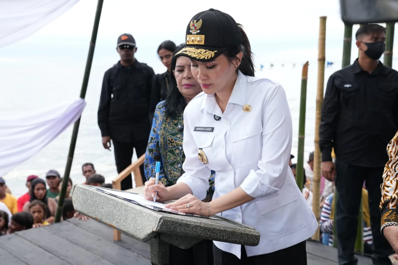 Tionghoa, Kristen, Perempuan:  Tiga Minoritas yang Membuat Sherly Tjoanda Mencetak Sejarah