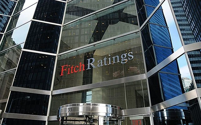 Fitch Revisi Outlook Indonesia Jadi Negatif, Apa Artinya?