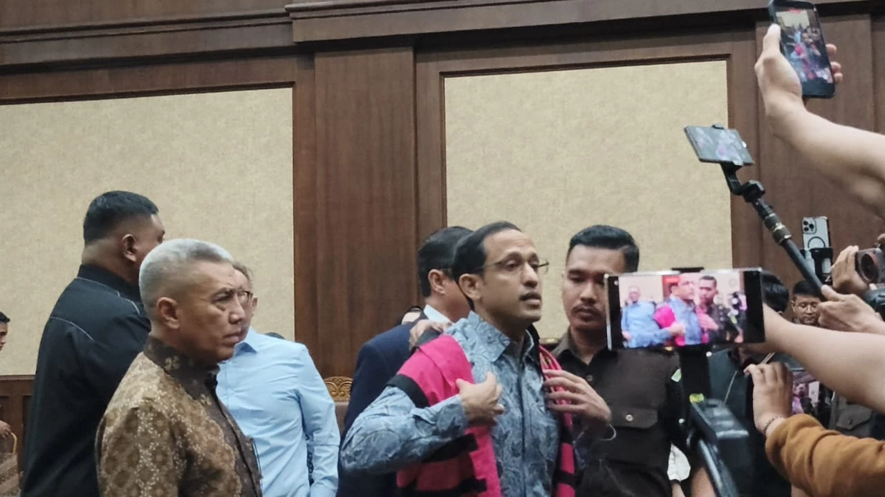 Nadiem Makarim, sidang, chromebook