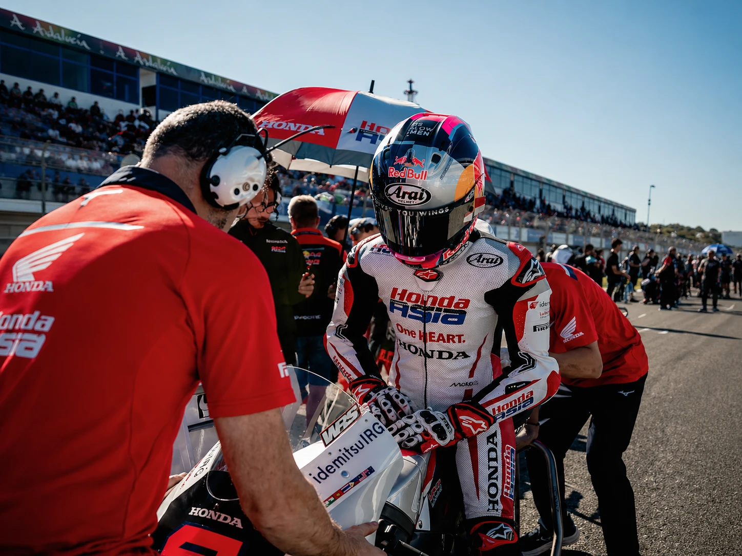 Hasil Moto3 Spanyol 2026: Comeback Gila Veda Ega Pratama Finis Posisi 6, Ini Klasemen Terbarunya!