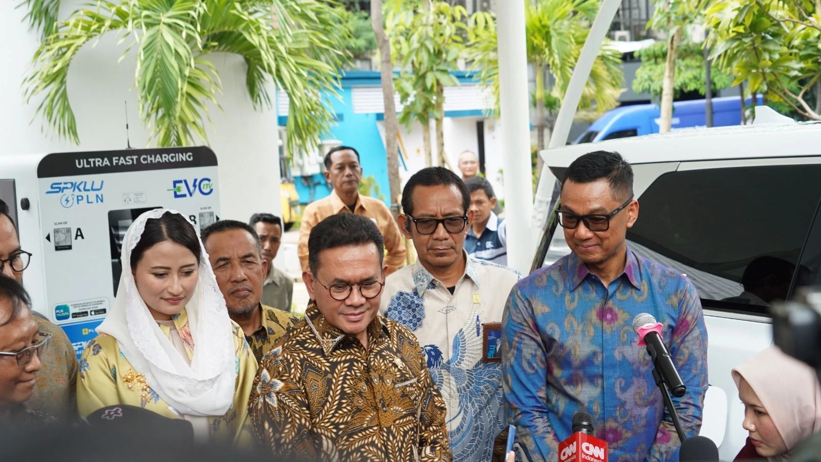 Dukung Ekosistem EV, Kemendag Gandeng PLN Operasikan SPKLU Ultra Fast Charging