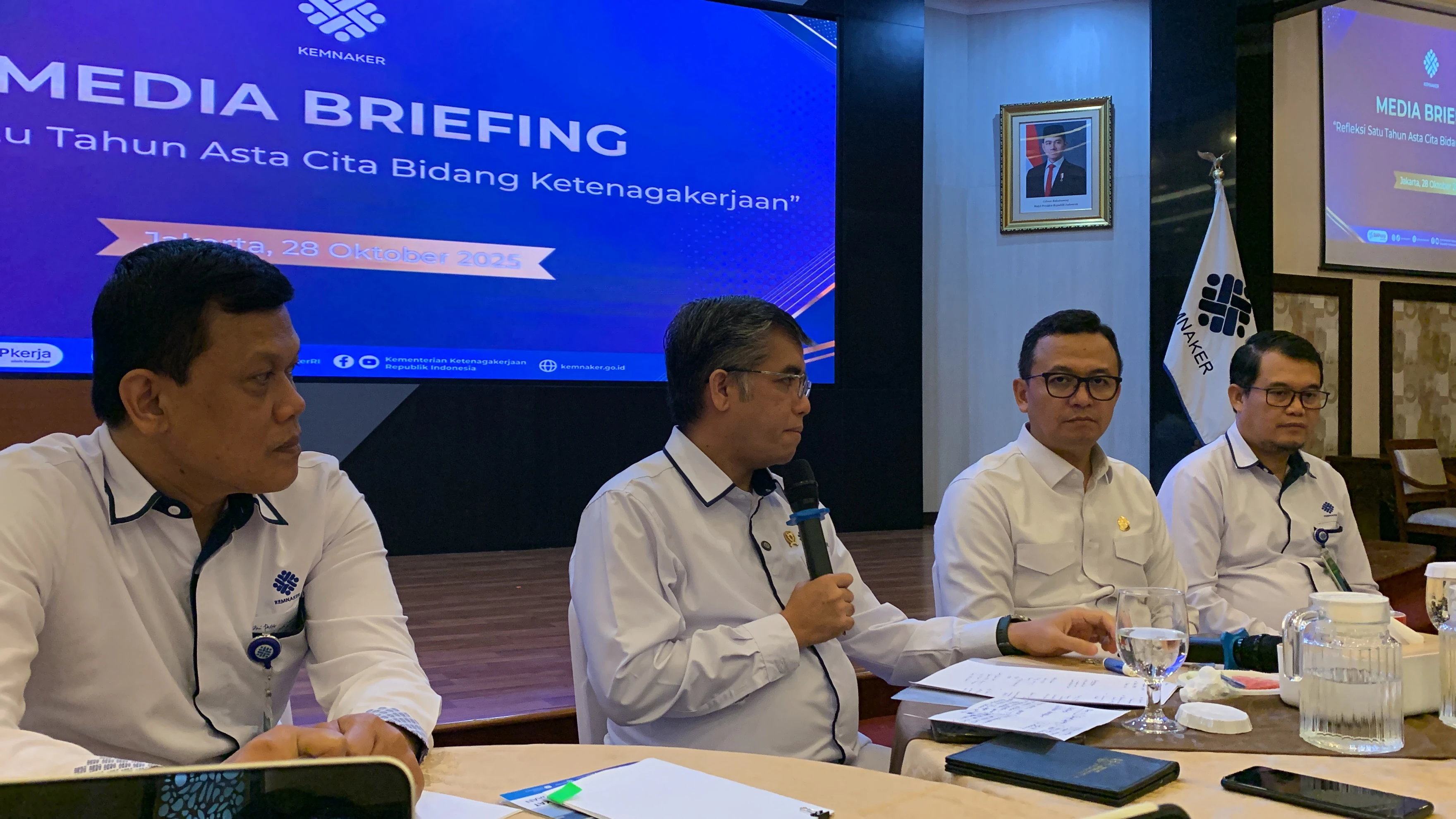 Investasi Naik 14%, 696 Ribu Tenaga Kerja Terserap pada Triwulan III 2025