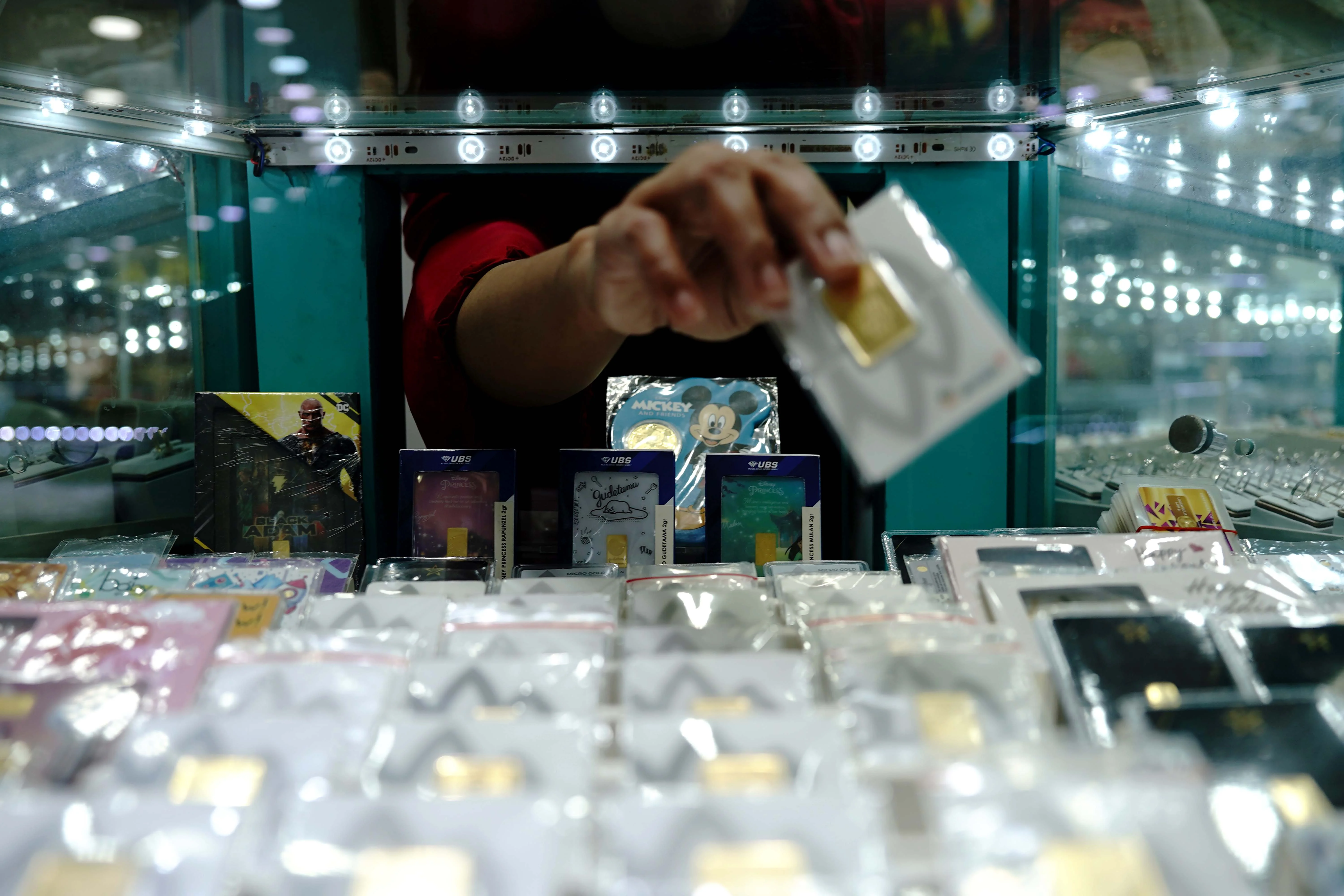 Harga Emas Hari Ini: Antam, Galeri24 dan UBS Gold Lanjuti Tren Kenaikan