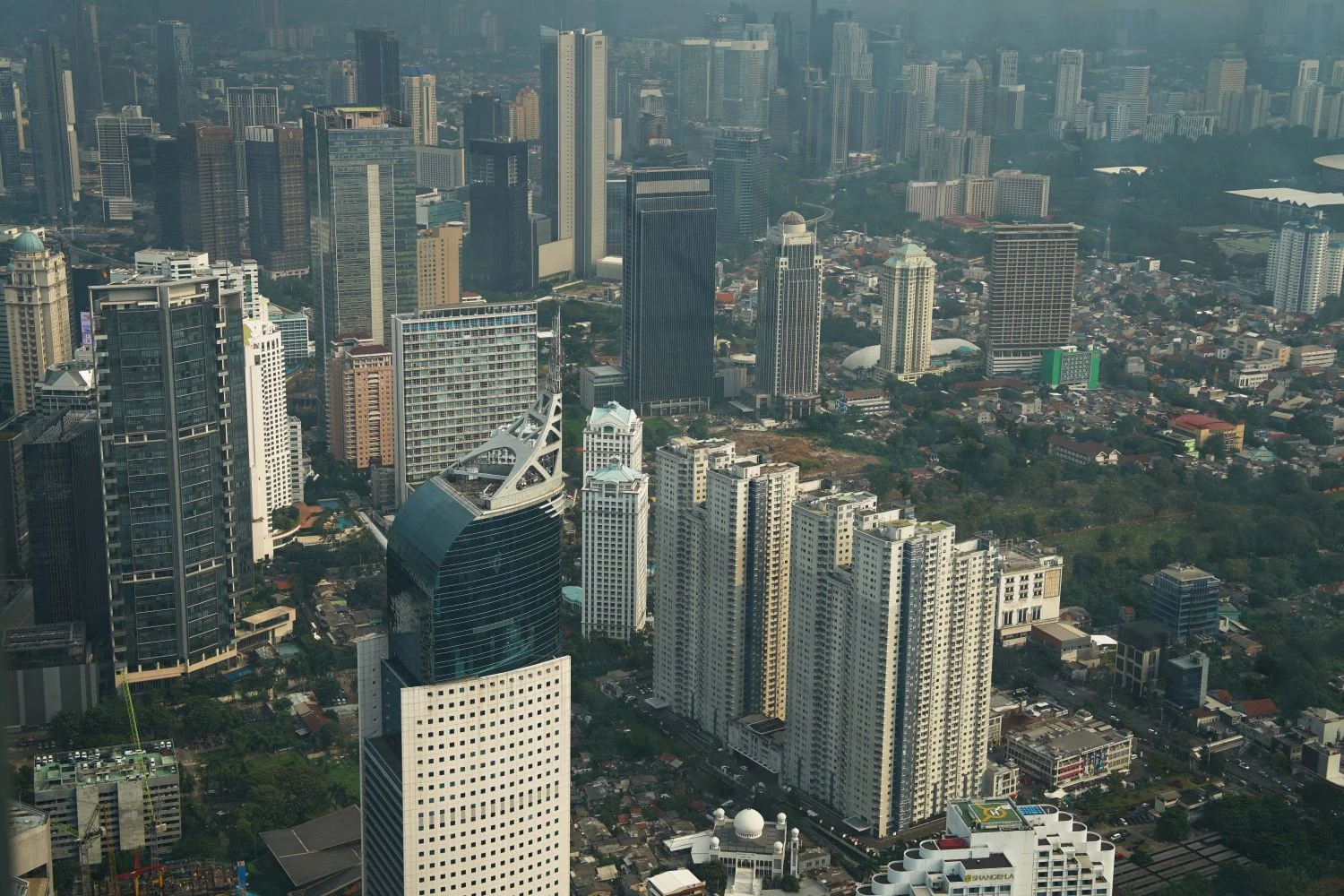 ADB Pertahankan Proyeksi Ekonomi Indonesia 5,2% di 2026