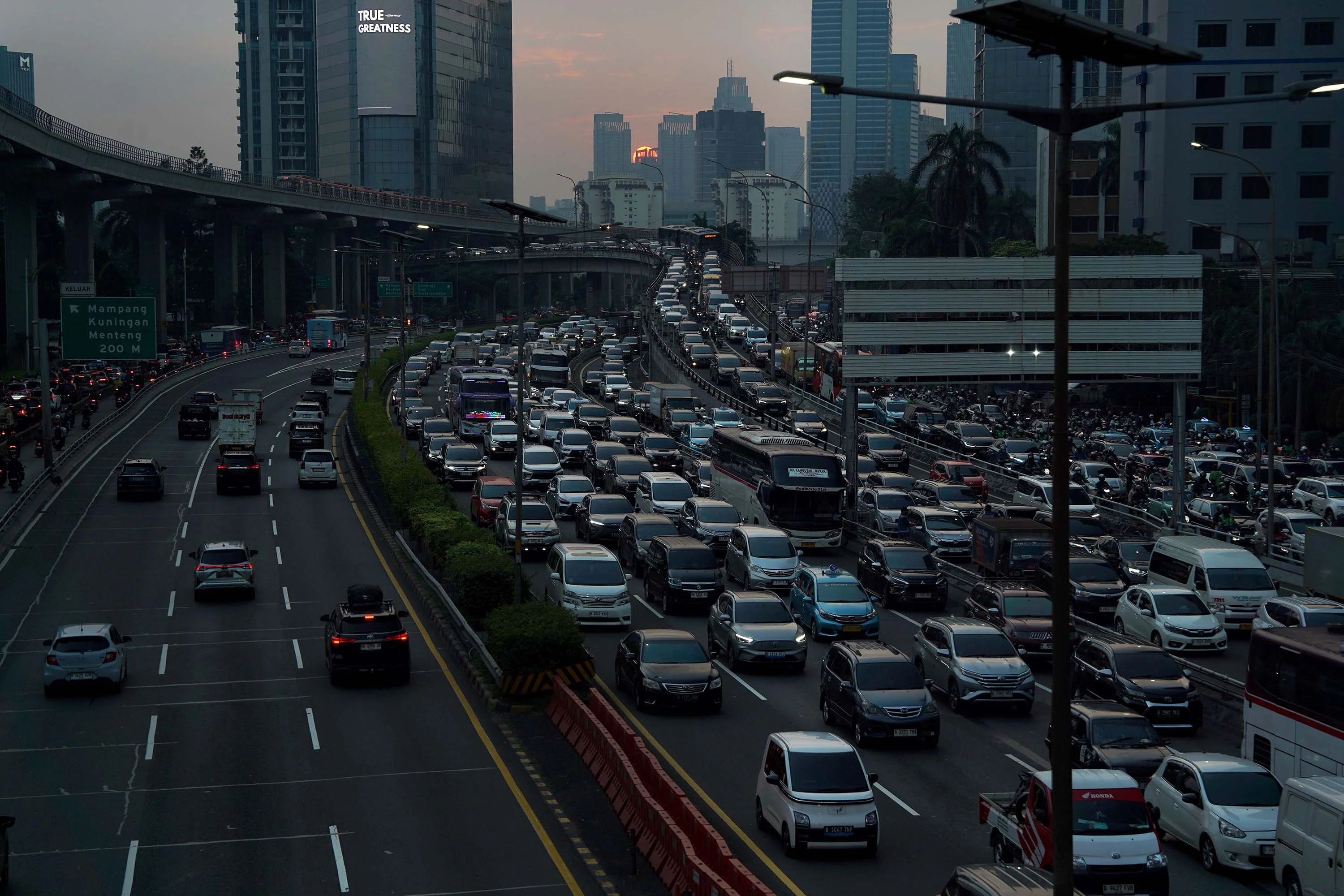 Menhub: WFA Bantu Urai Kepadatan Mudik Lebaran 2026