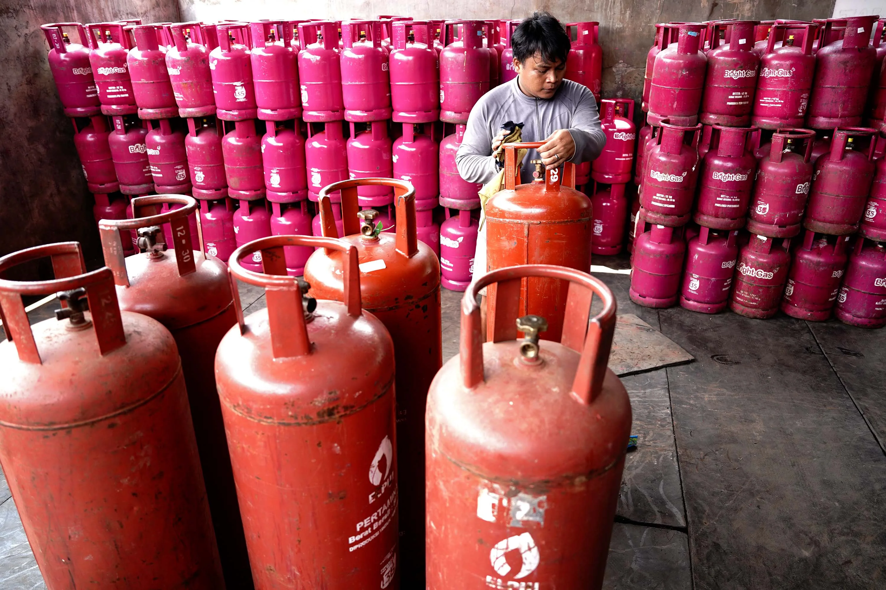 Harga LPG Melonjak, Pelaku Usaha Diminta Tak Panic Buying