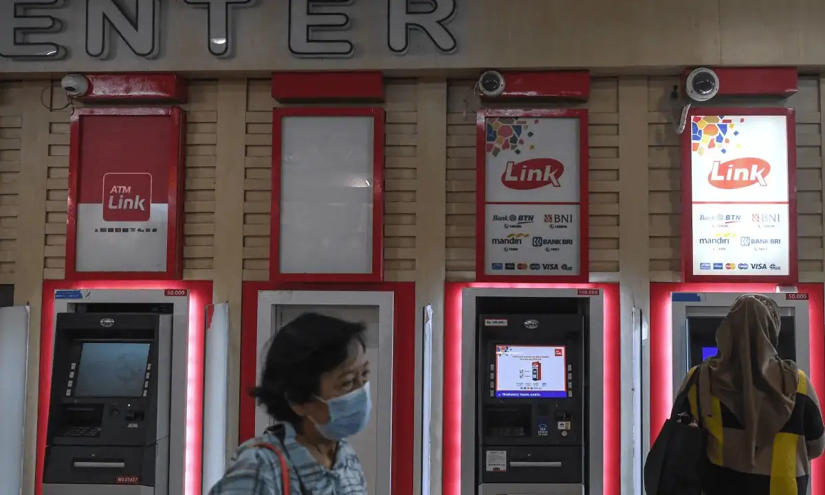 ATM Bersama vs ATM Link: Ini Perbedaan Fitur, Jaringan, dan Biayanya