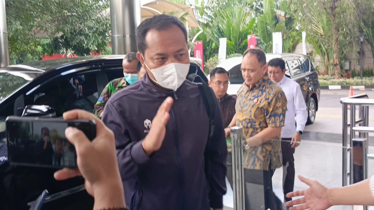 Kasi Datun Kejari HSU yang Sempat Tabrak Petugas Dibawa ke Gedung KPK