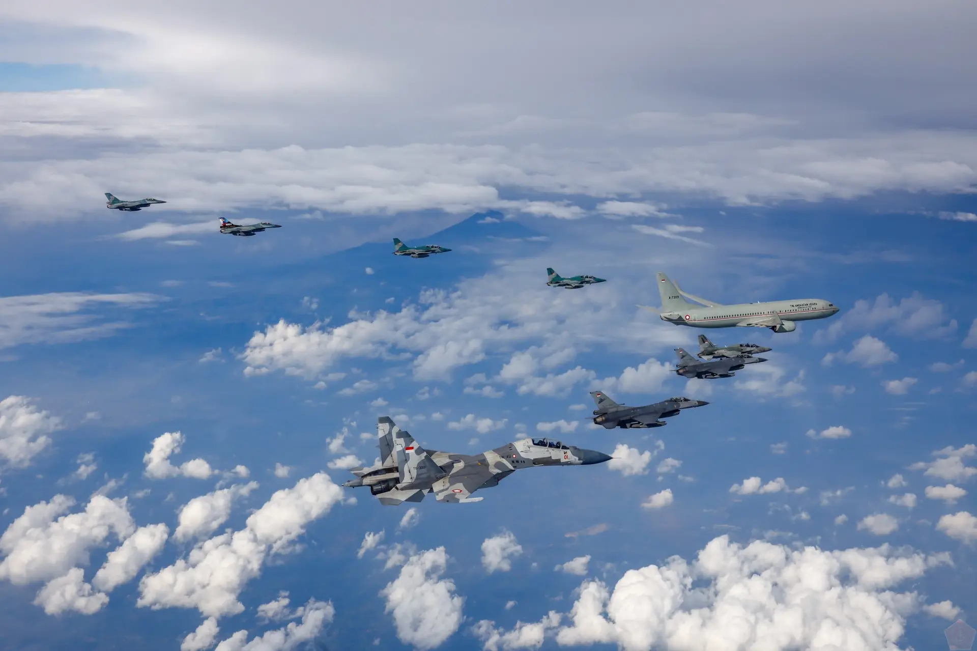 Makin Kece! Intip Daftar Armada Jet Tempur Canggih Milik TNI