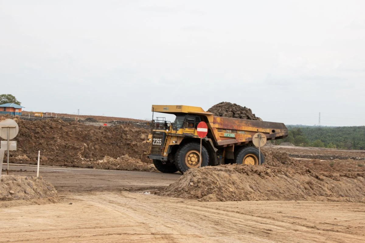 BUMI Catat Transaksi Crossing 18,2 Miliar Saham Senilai Rp6,9 Triliun