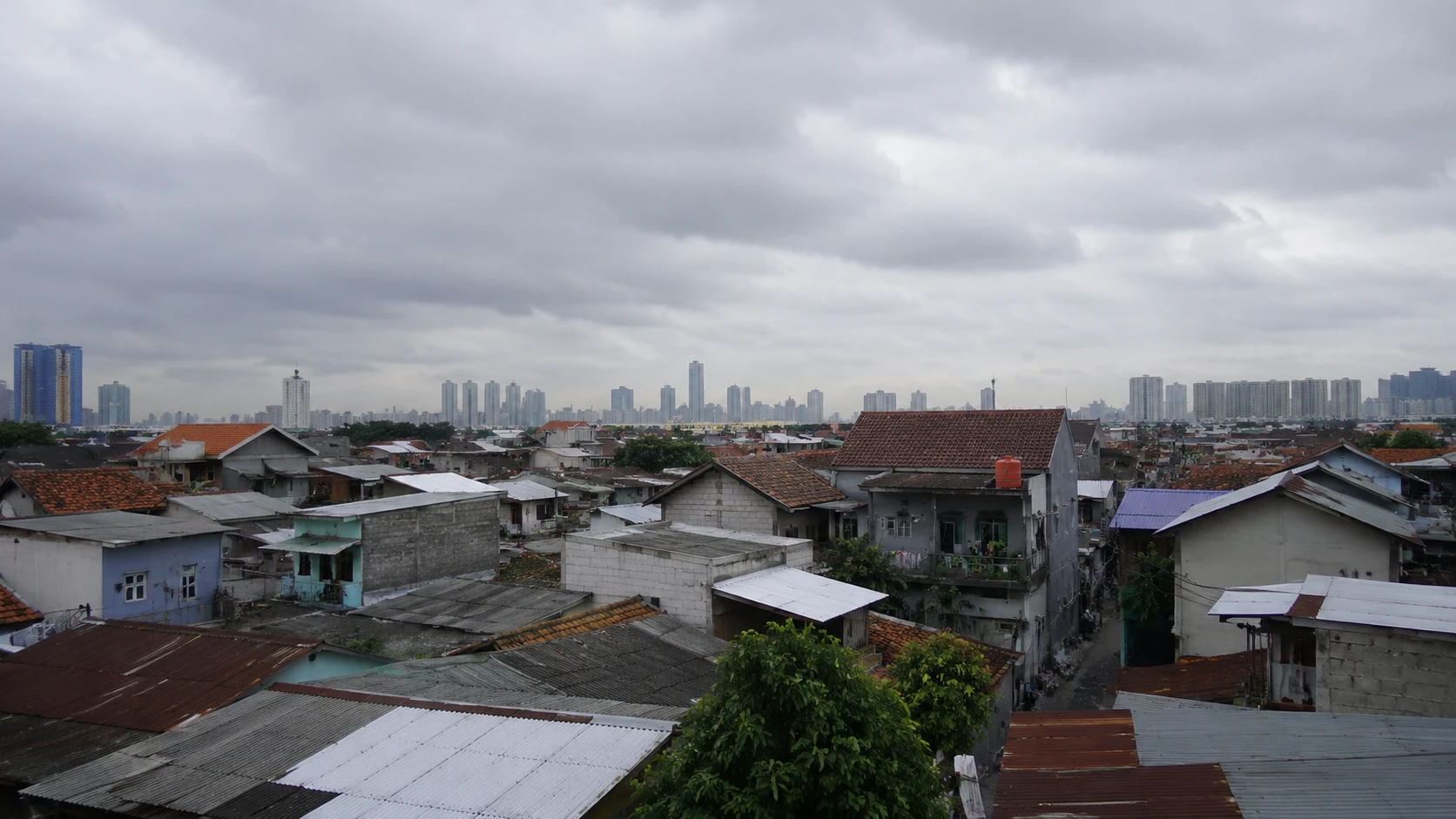 Prakiraan Cuaca Jakarta Hari Ini 19 Juni 2026: Didominasi Cerah, Potensi Hujan Ringan di Kawasan Ini