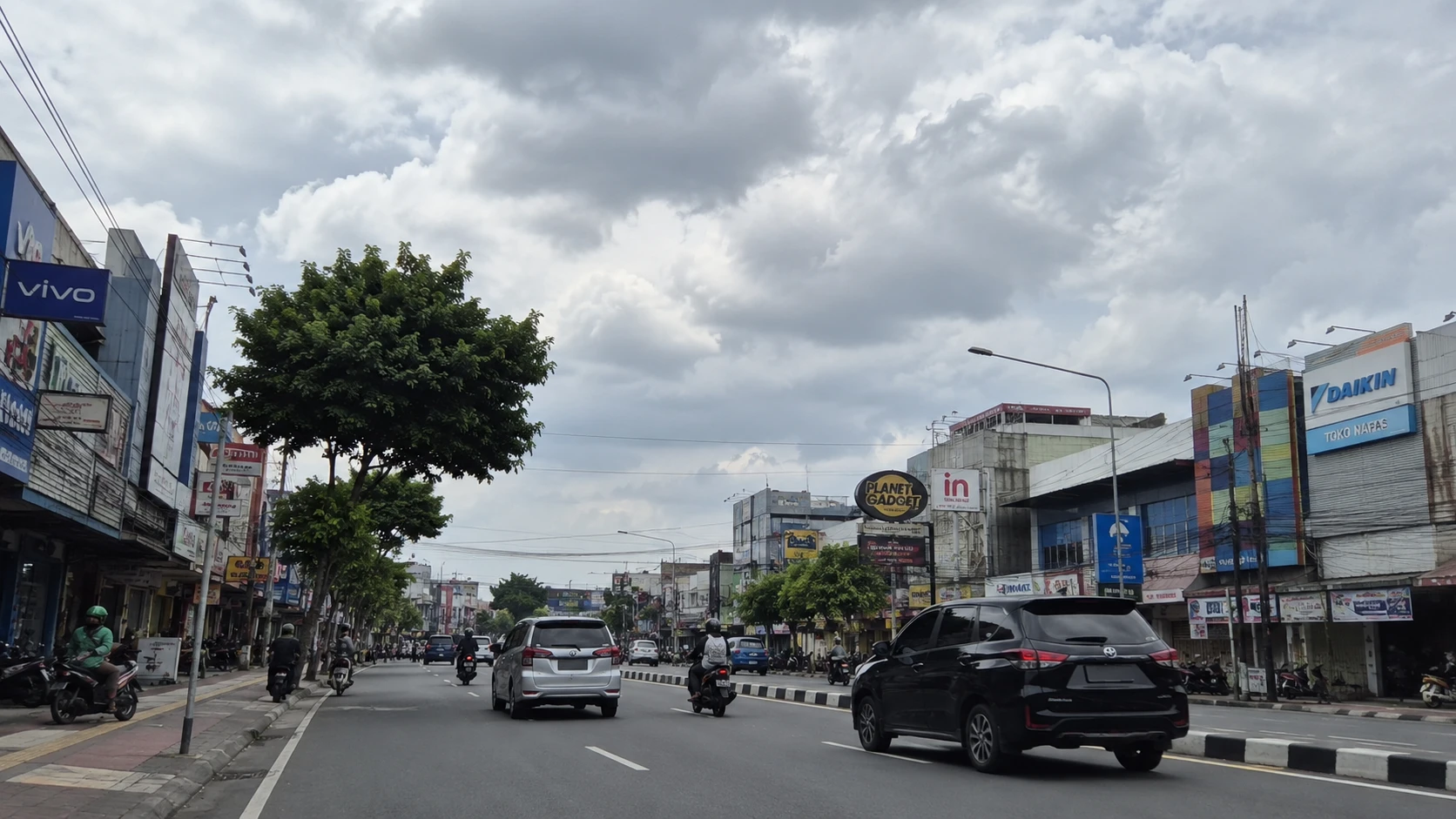 Prakiraan Cuaca DKI Jakarta Hari Ini 27 Juni 2026 Menurut Ramalan BMKG