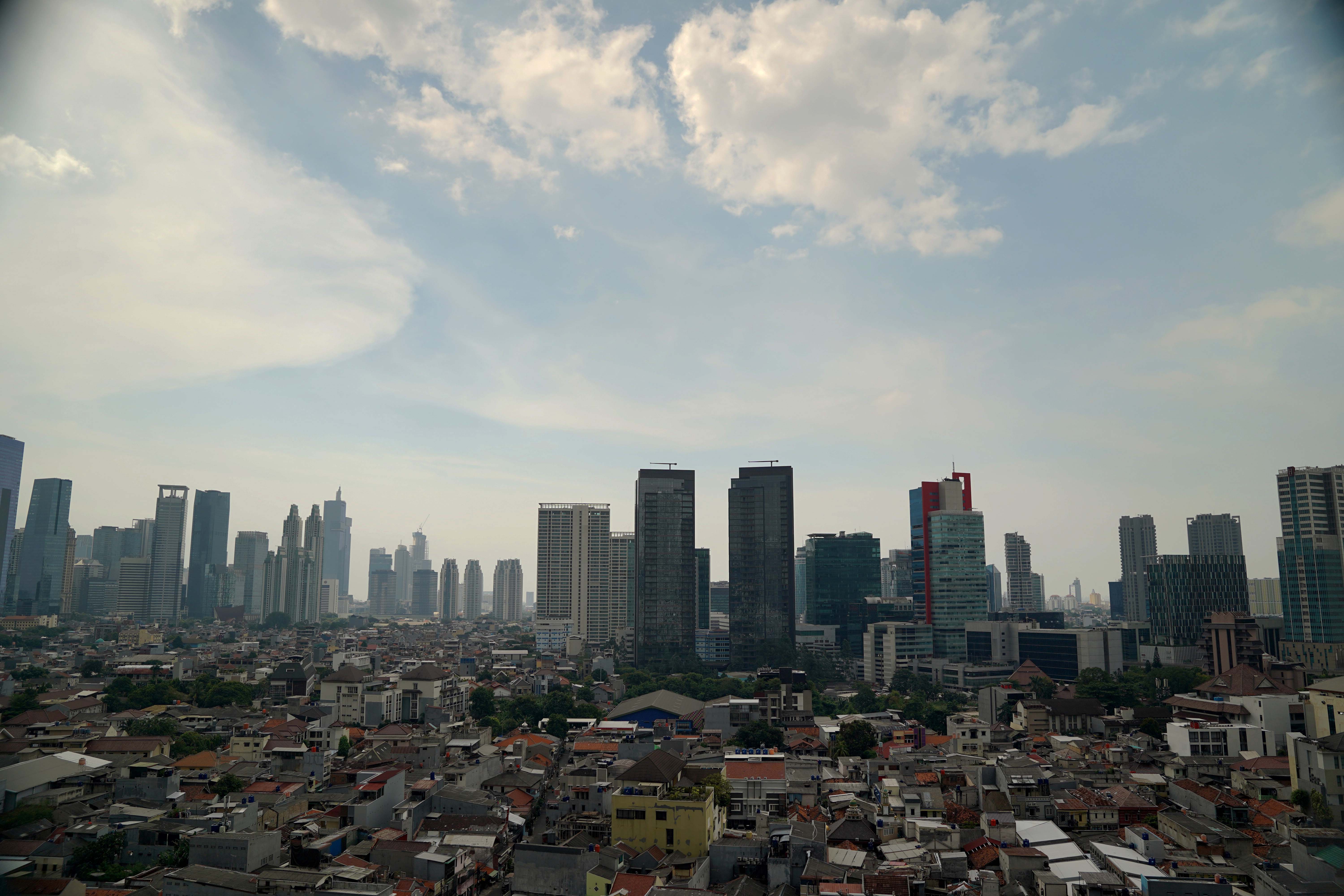 Hari Ini BMKG Prakirakan Cuaca Jakarta Diselimuti Awan Tebal