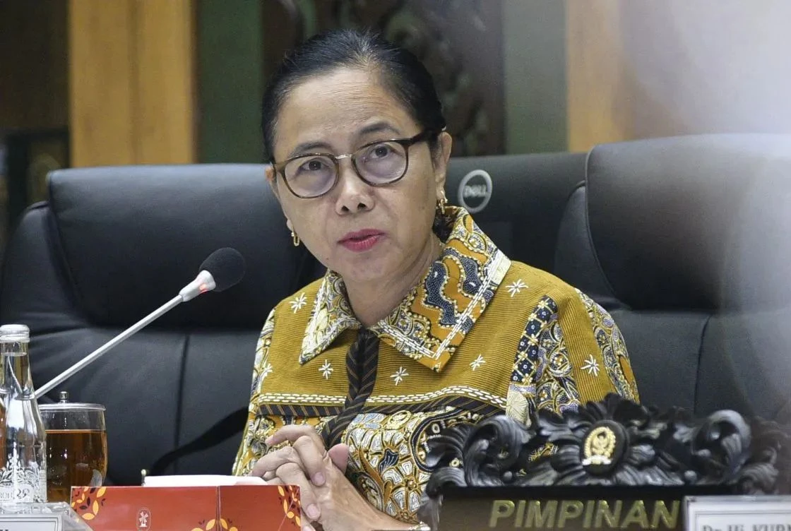 DPR Desak Pemerintah Ringankan UKT Mahasiswa Terdampak Bencana