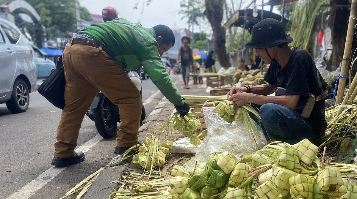 Mengenal Lebaran Ketupat: Sejarah, Tradisi, dan Filosofi di Baliknya