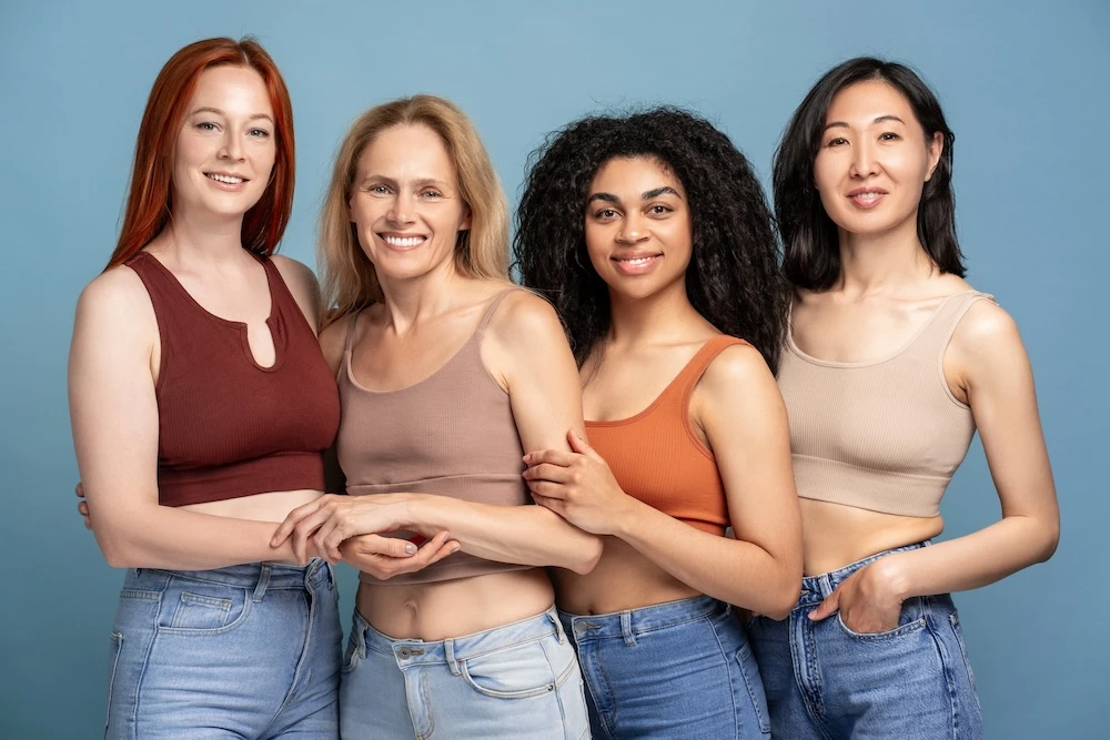 Crop Top Selalu Jadi Andalan Perempuan, Ternyata Sejarahnya Panjang Banget