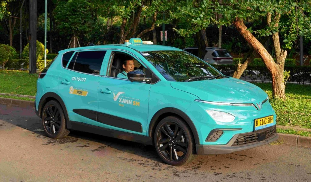 Terkait Kecelakaan Kereta Api, Kemenhub Panggil Pengelola Taksi Green SM