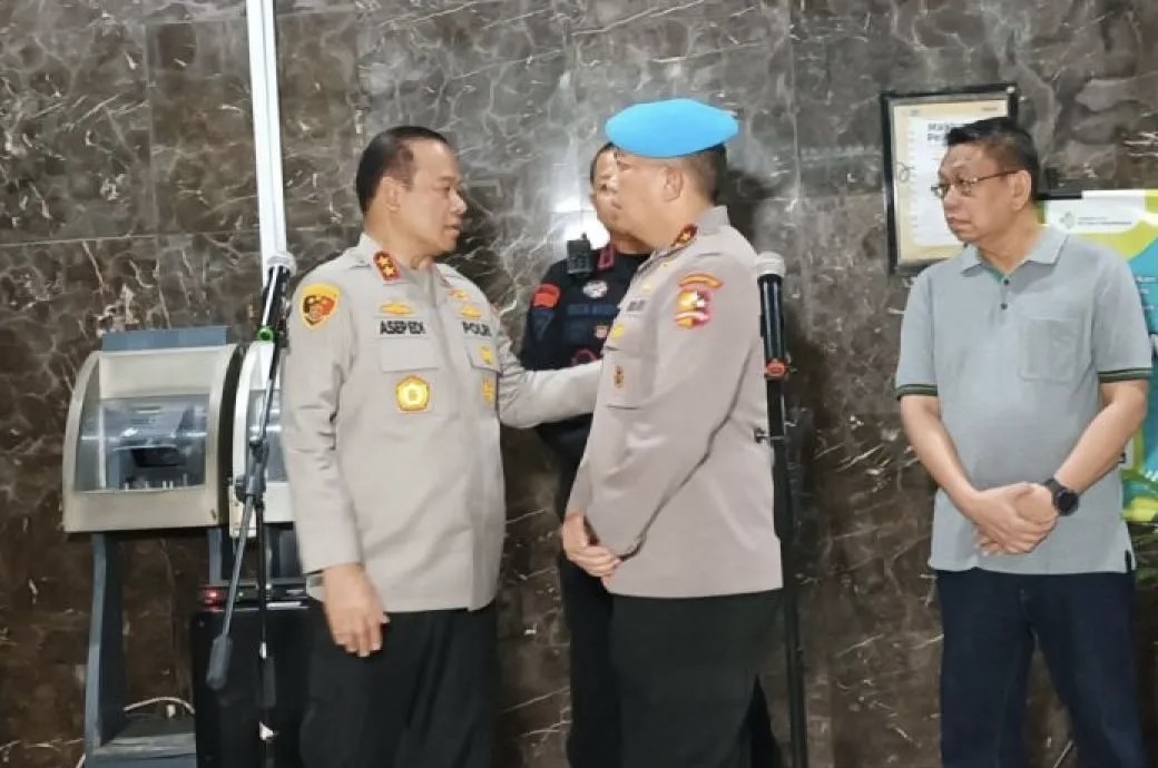 Brimob Penabrak Ojol