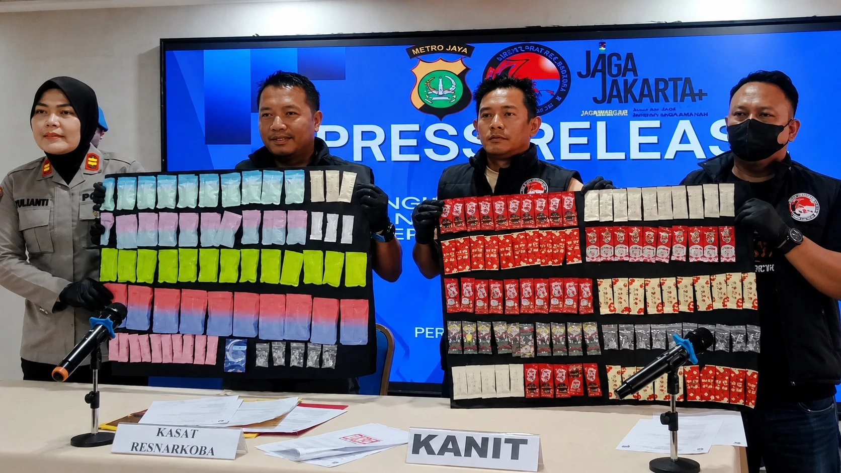 Polisi Bongkar Pabrik Narkoba Rumahan “Happy Water” di Jakarta Utara, 1.156 Paket Siap Edar Disita