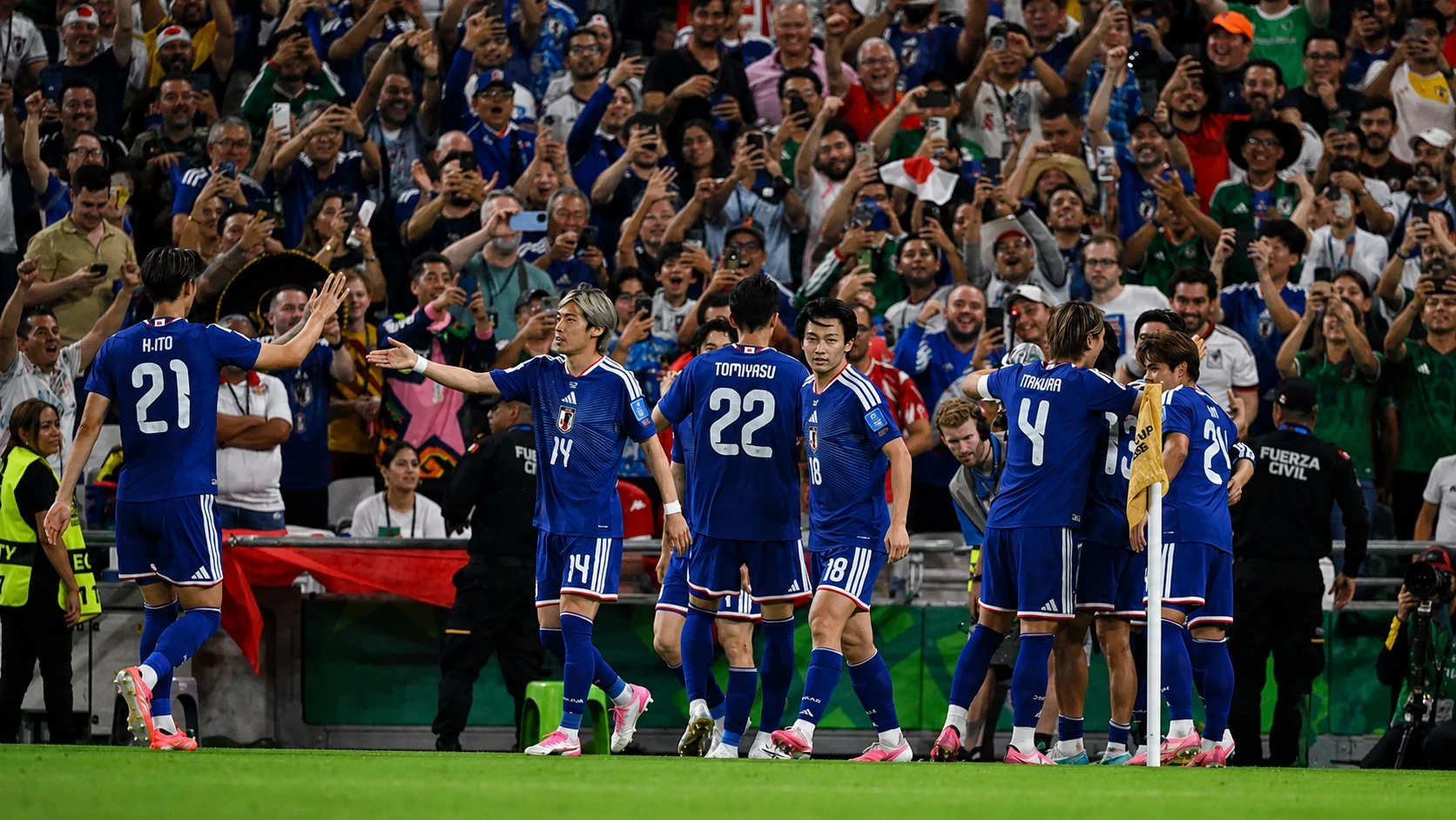 Jepang Hajar Tunisia 4-0, Ayase Ueda Bawa Samurai Biru Mendekat ke 32 Besar