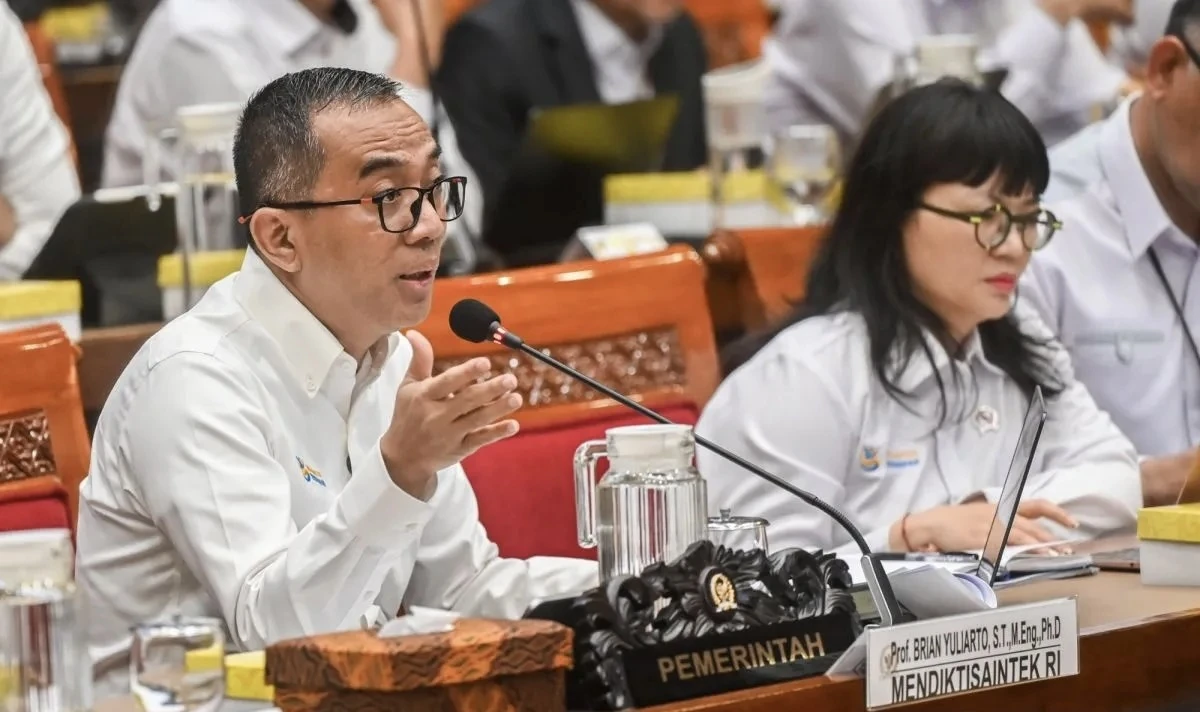 Menteri Pendidikan Tinggi, Sains, dan Teknologi (Mendiktisaintek) Brian Yuliarto