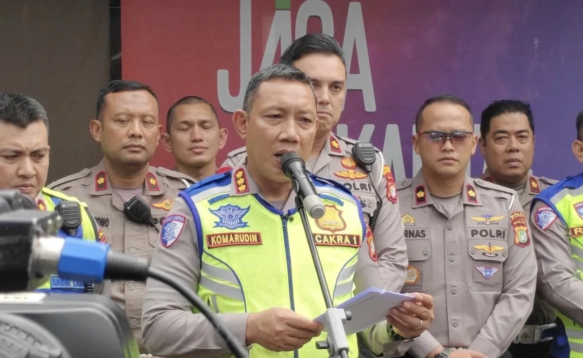 Dirlantas Polda Metro Jaya, Kombes Pol Komarudin
