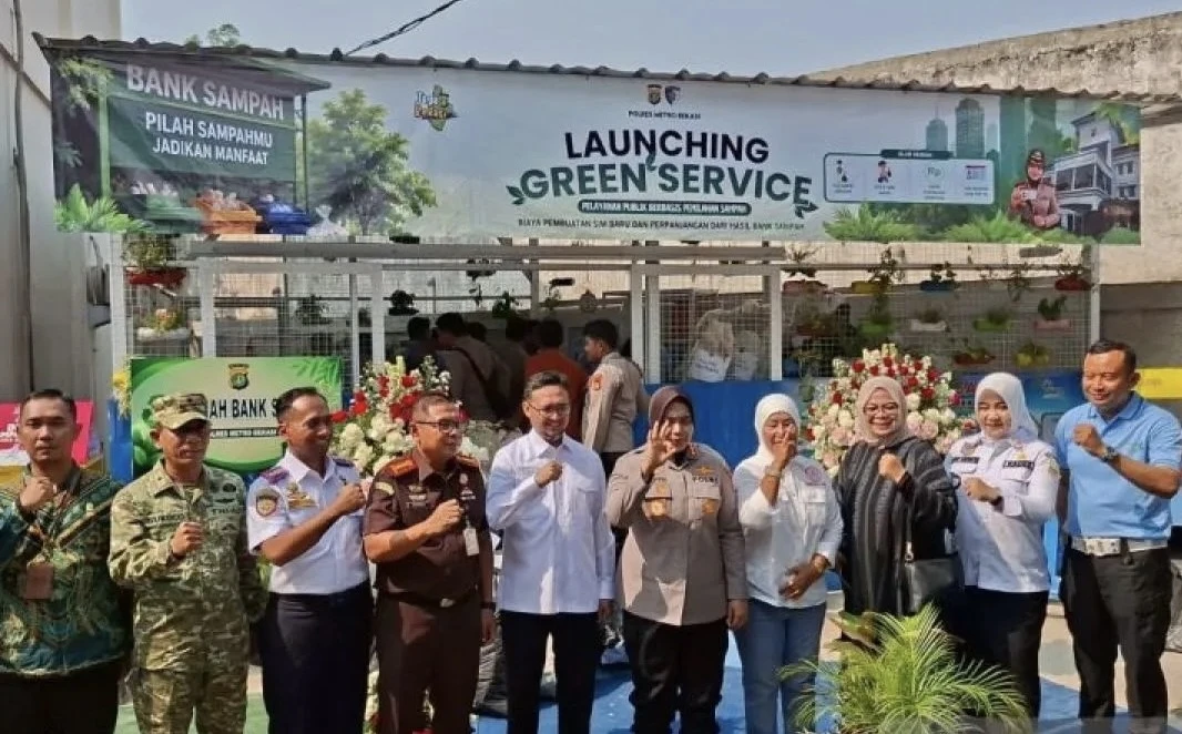 Peluncuran program "Green Service" di bekasi