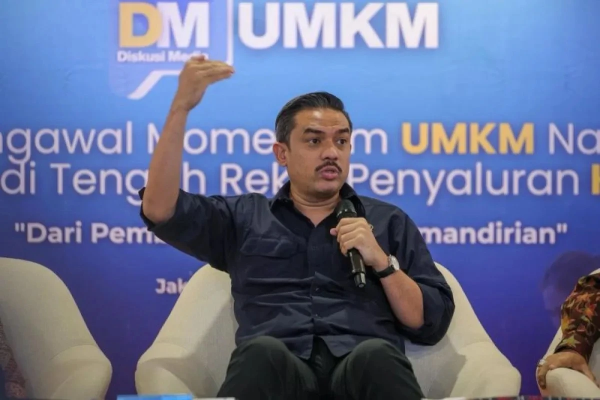 Menteri UMKM: Pasar RI “Becek” Dibanjiri Impor Ilegal