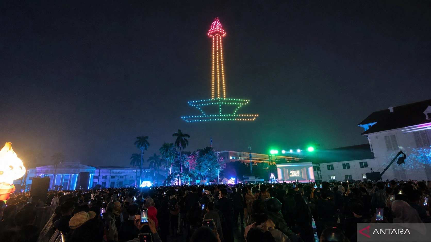 Rayakan HUT ke-499 Ibu Kota, Light Festival Pikat 25 Ribu Pengunjung Kota Tua