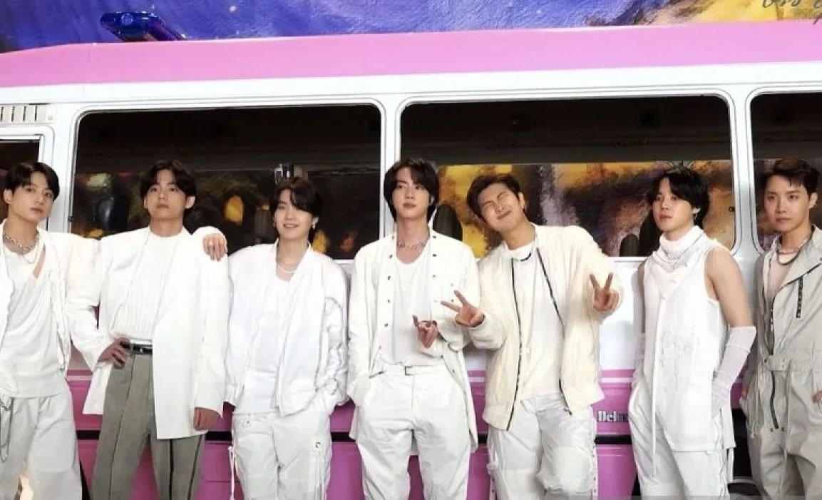 BTS Diharapkan Bisa Gelar Konser di JIS Akhir Tahun Ini