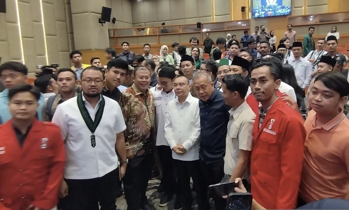 DPR RI - Mahasiswa