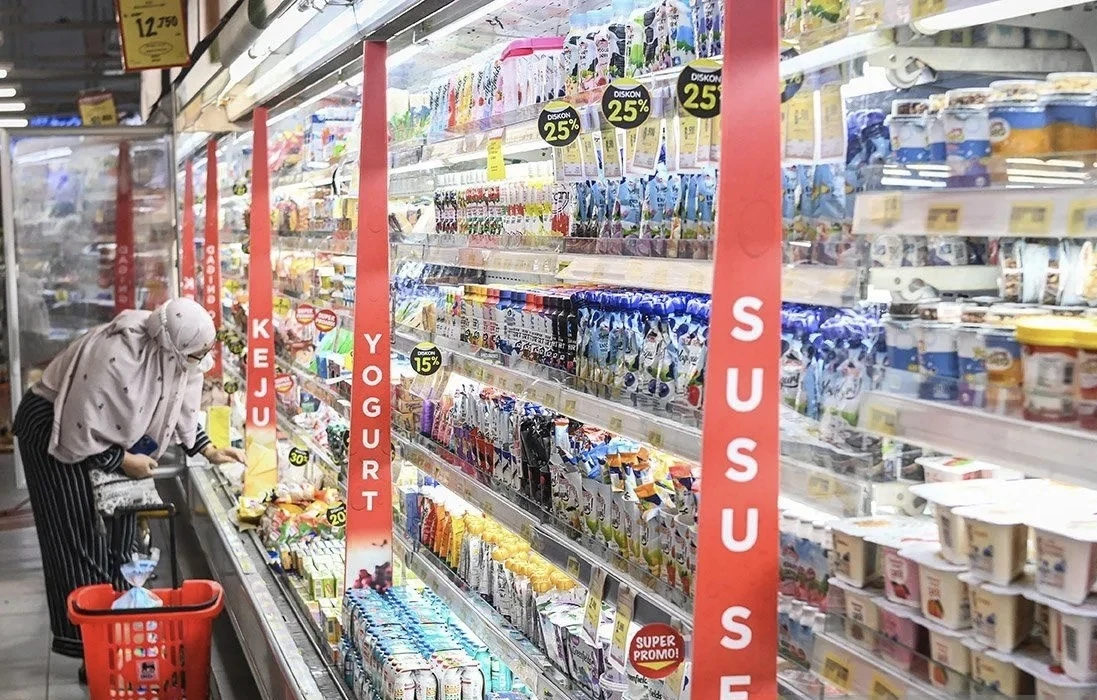 minuman berwarna dan berpemanis