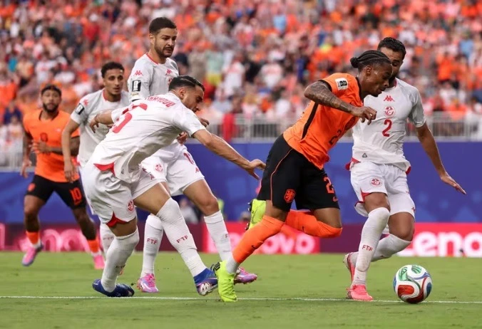 belanda vs tunisia